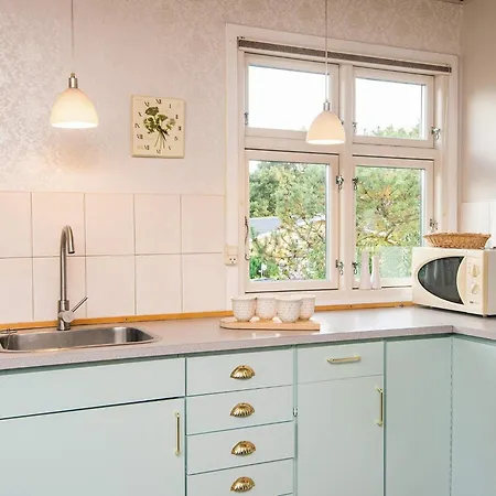 6 Person In * Hemmet